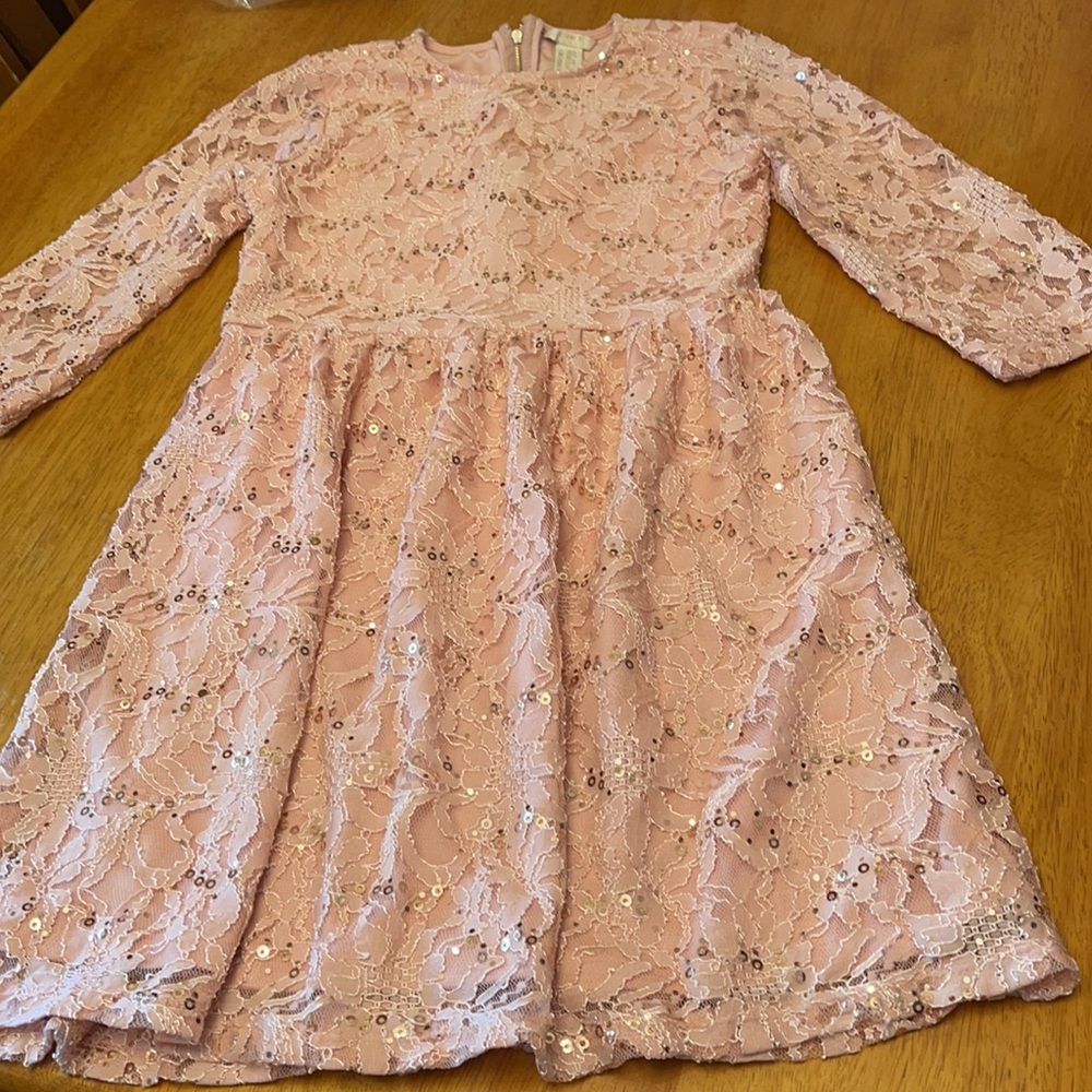 3 dresses - Picture 4 of 9